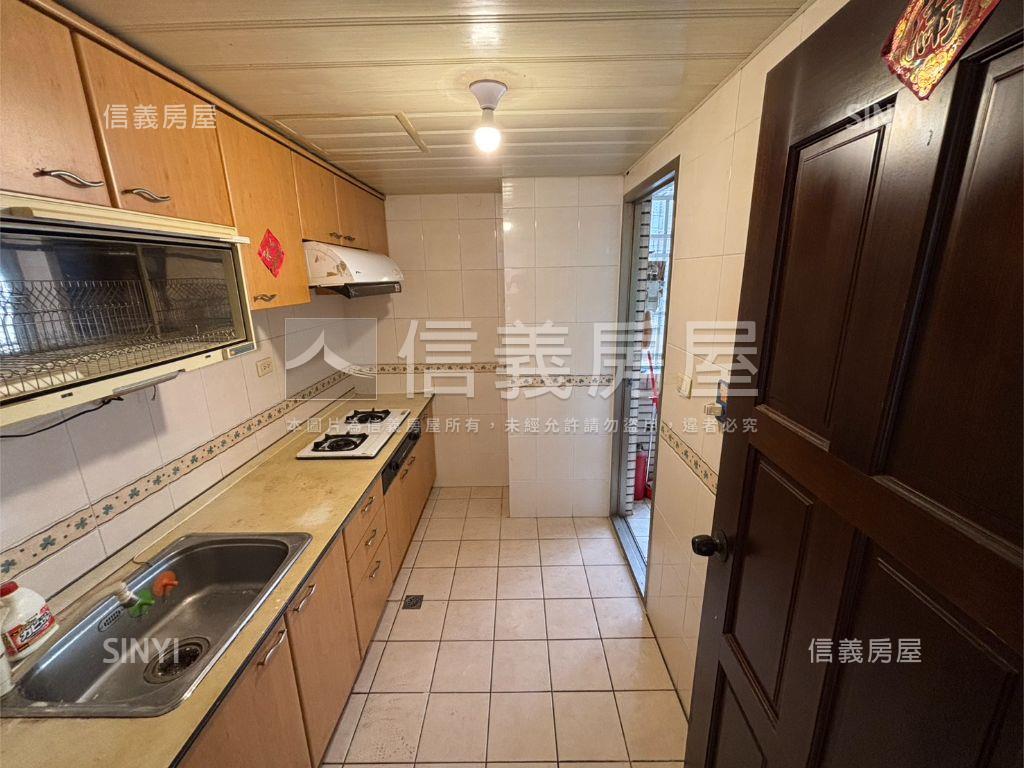 優生寶貝三房兩衛浴房屋室內格局與周邊環境