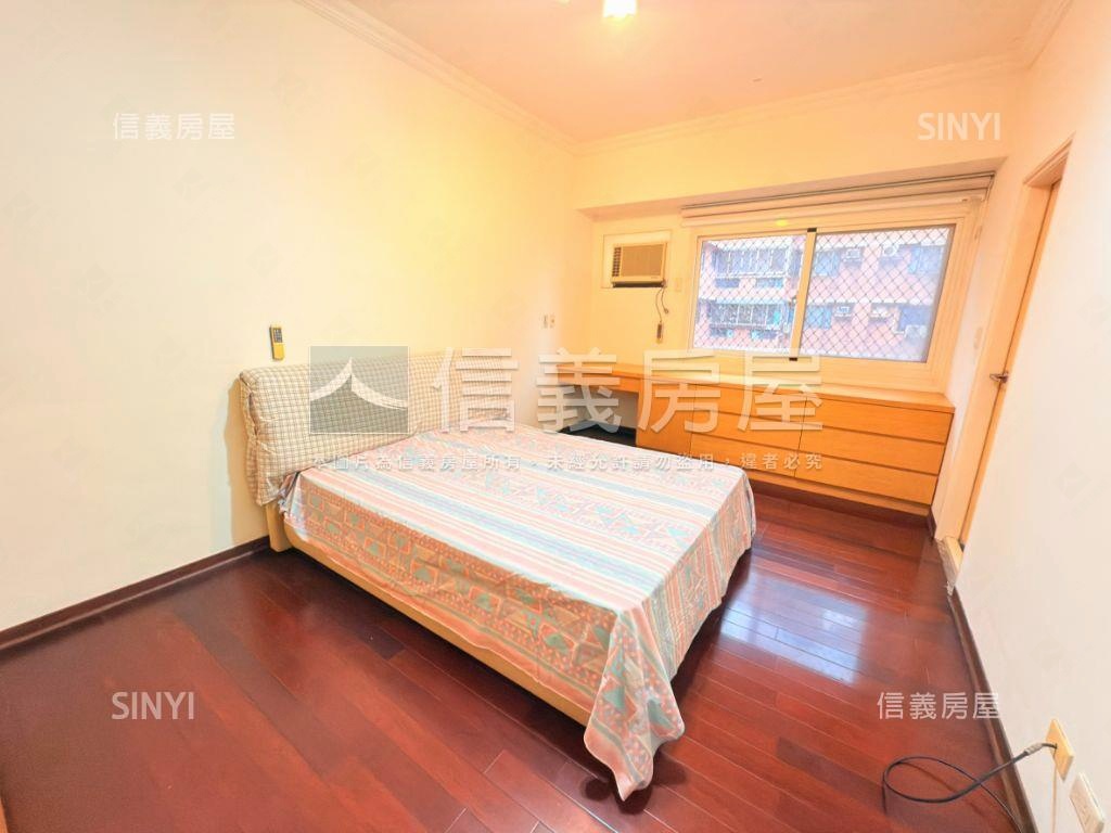 漢唐盛世面學校三房美視野房屋室內格局與周邊環境