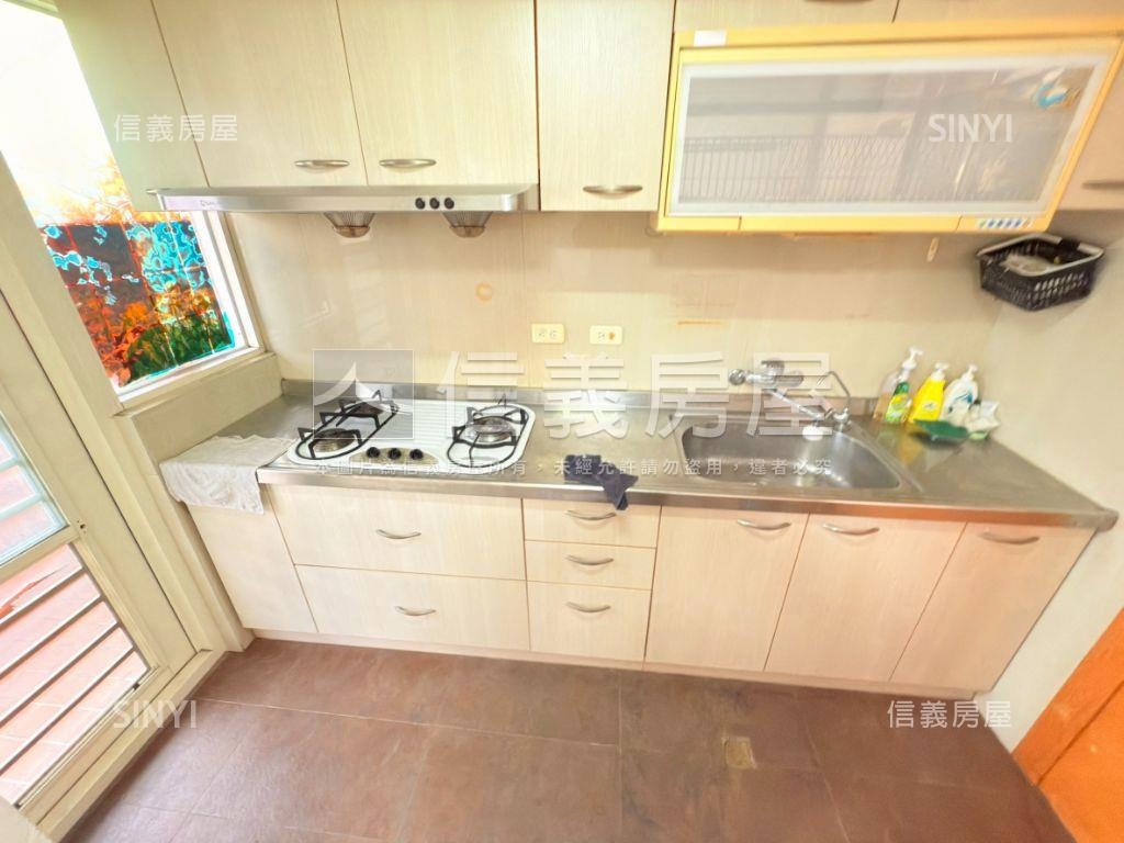 漢唐盛世面學校三房美視野房屋室內格局與周邊環境