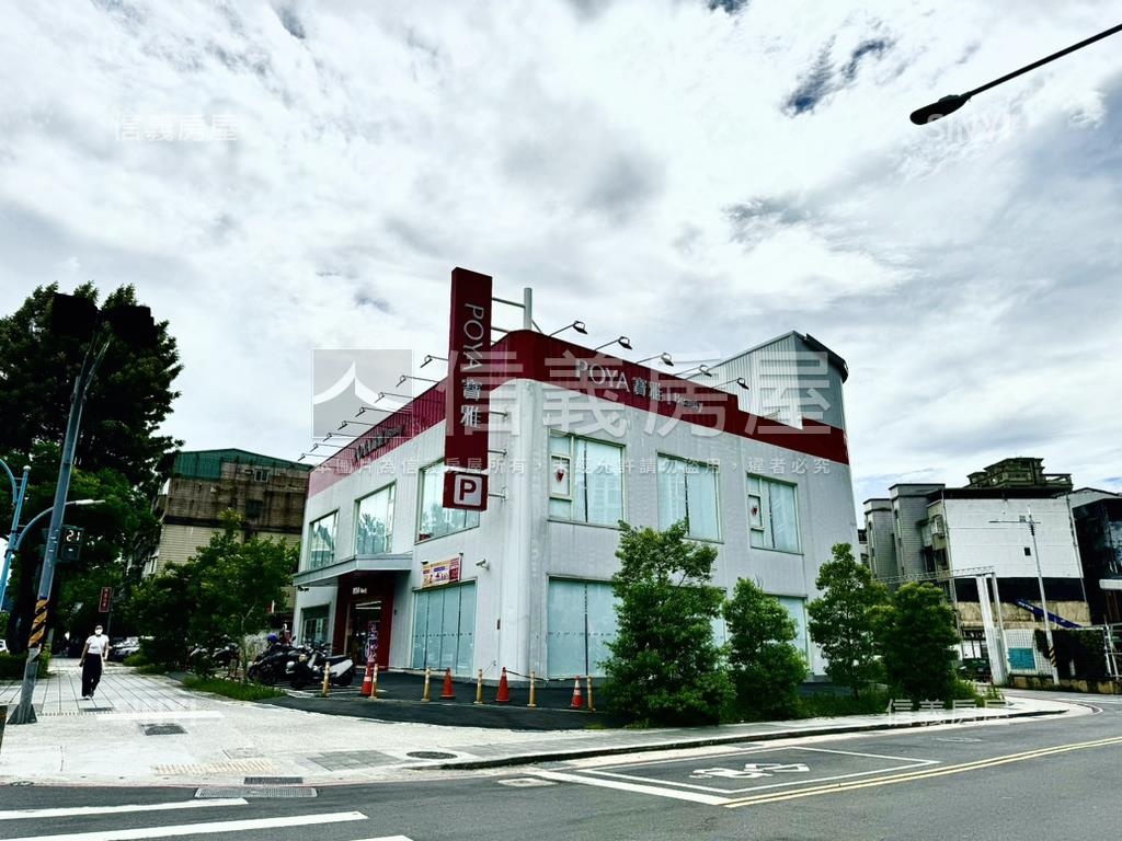新潤青樺典藏美邸房屋室內格局與周邊環境