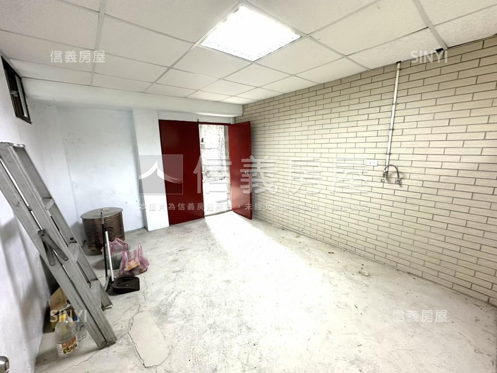 北新中正黃金店面房屋室內格局與周邊環境