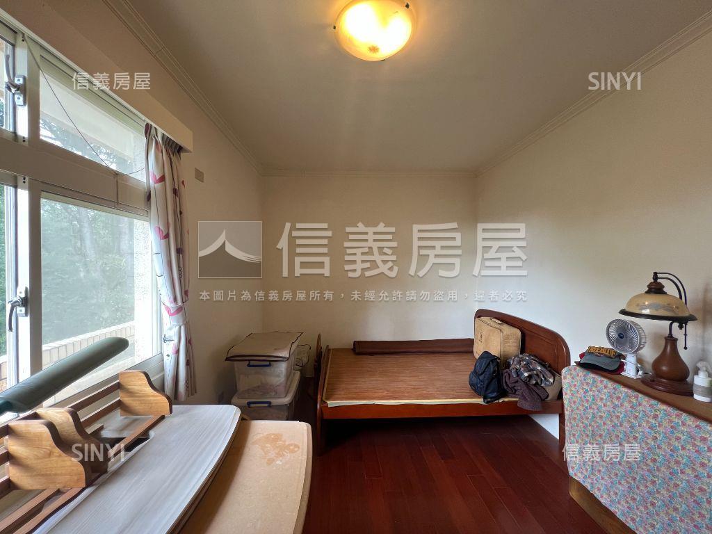 質感山林大別墅房屋室內格局與周邊環境