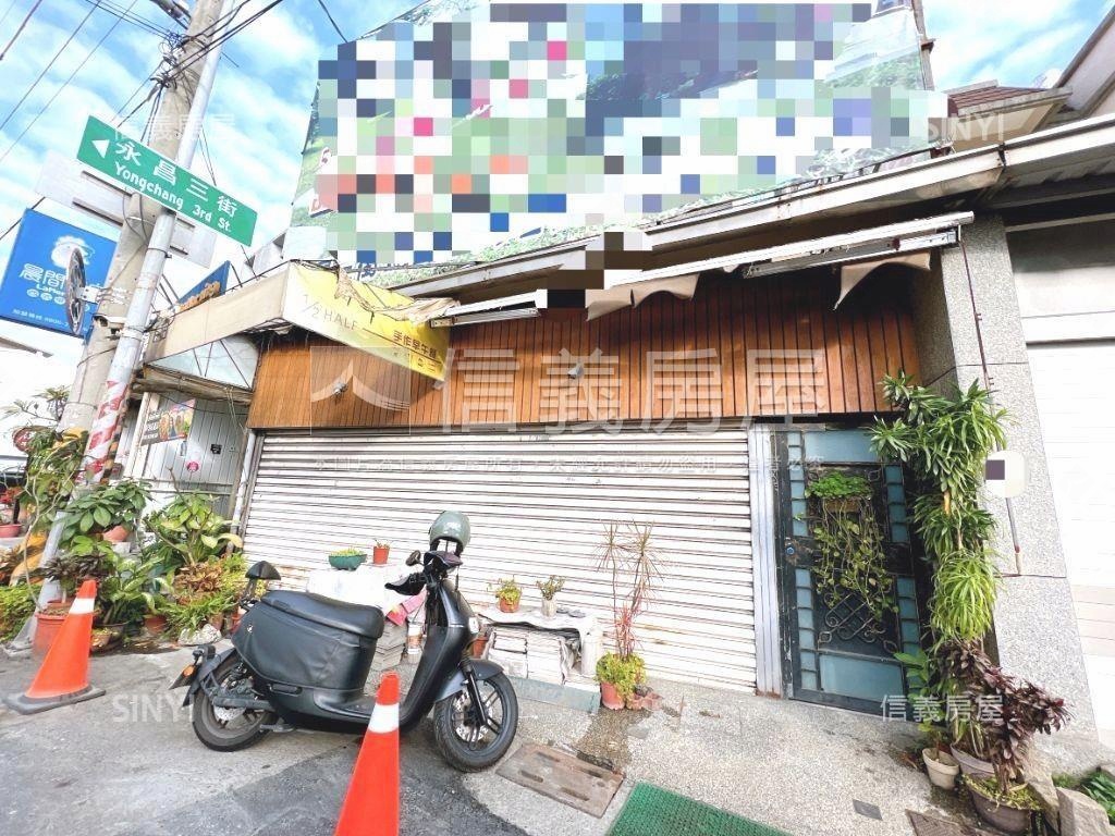 仁武八德西路面寬金店房屋室內格局與周邊環境