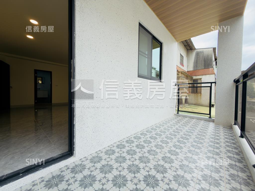 ８米５大面寬用心整理車墅房屋室內格局與周邊環境