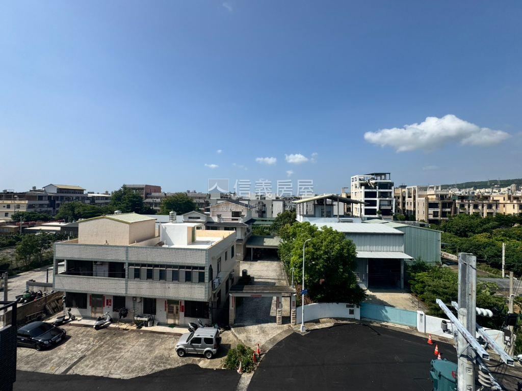 沙鹿角間臨路新屋透天房屋室內格局與周邊環境