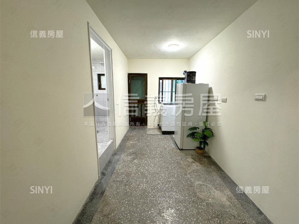 近科工館輕軌機能好美透天房屋室內格局與周邊環境