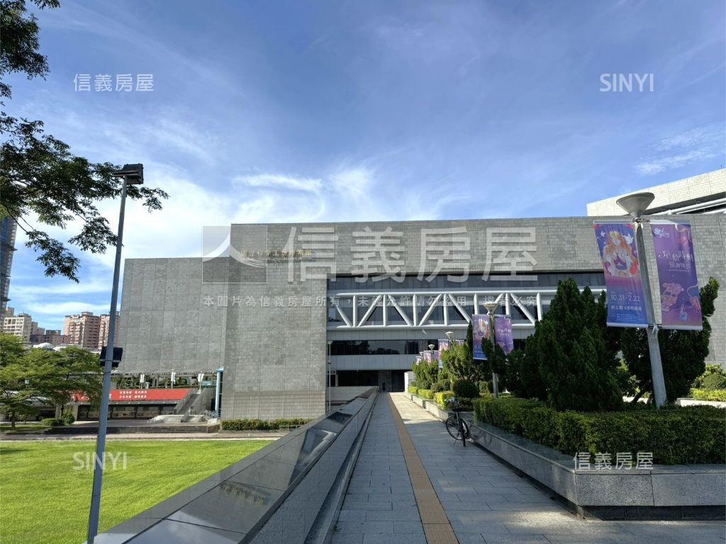 近科工館輕軌機能好美透天房屋室內格局與周邊環境