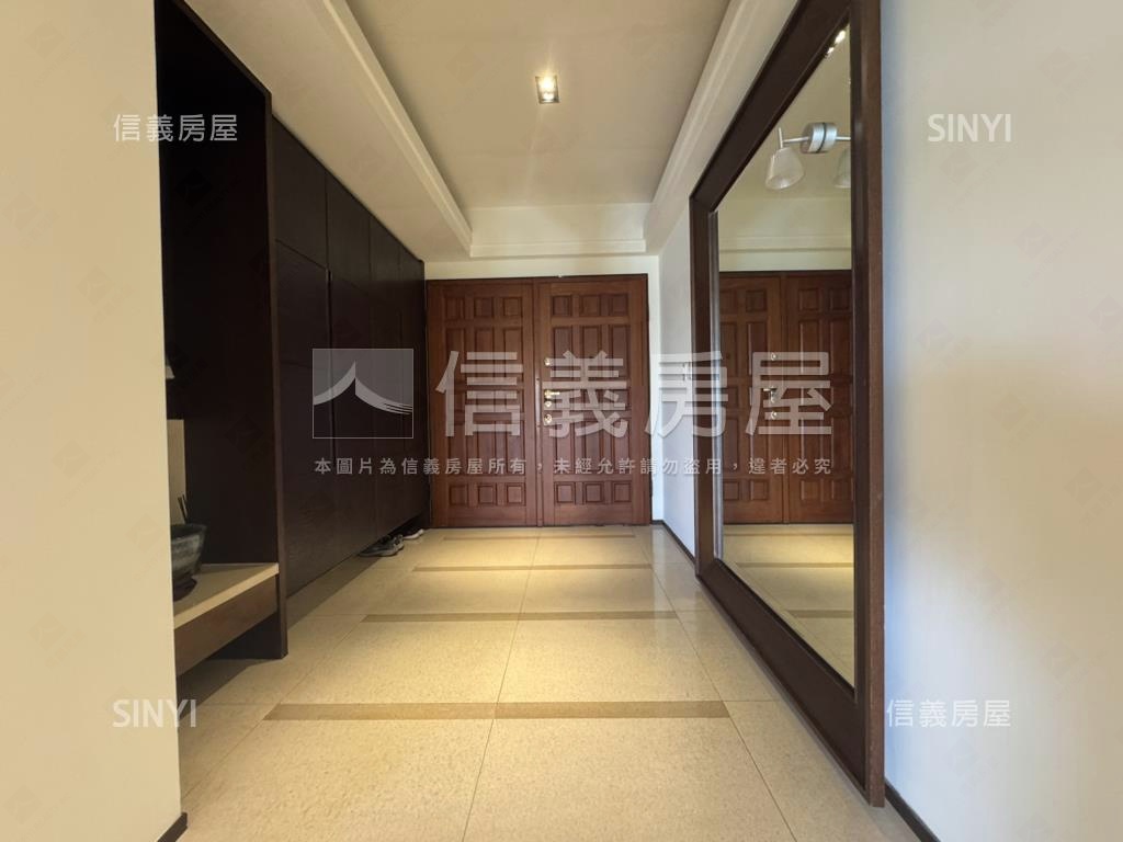 敦藏美景豪邸房屋室內格局與周邊環境