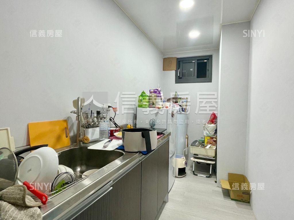 雷中街三樓美公寓房屋室內格局與周邊環境
