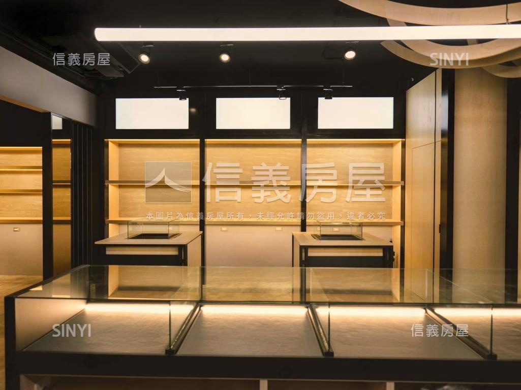 捷運文心櫻花站雙透店房屋室內格局與周邊環境
