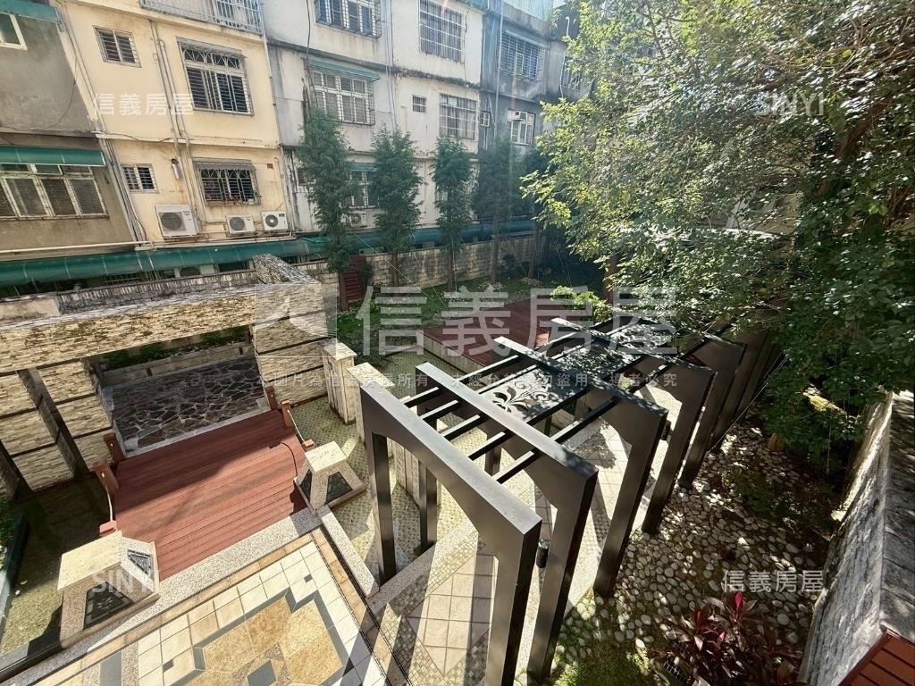 鼎藏富御三房雙車位房屋室內格局與周邊環境