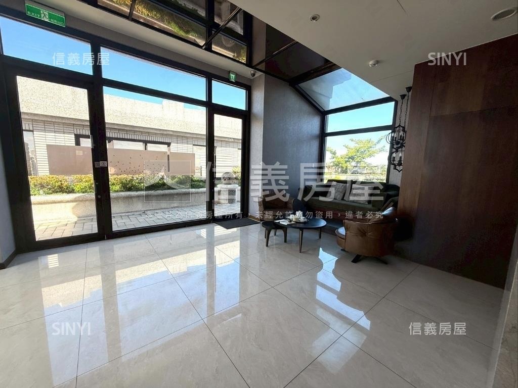 鼎藏富御三房雙車位房屋室內格局與周邊環境