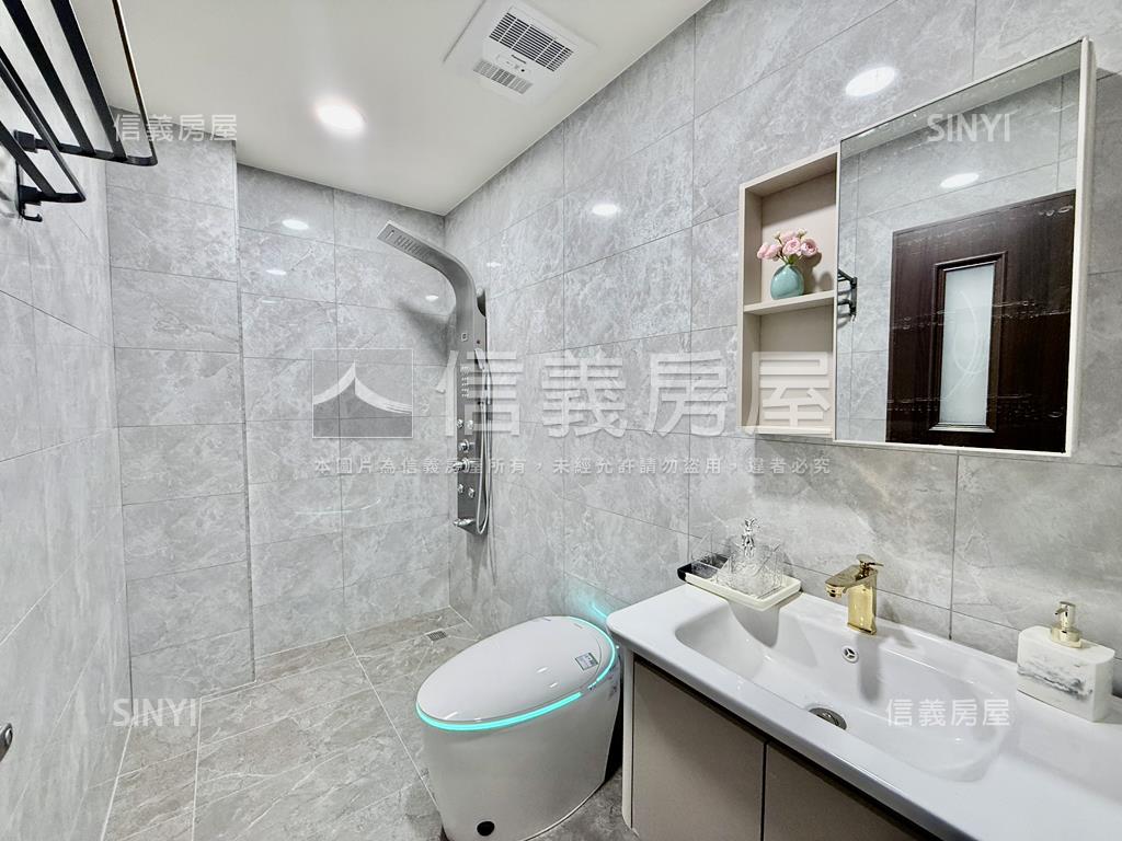 美裝潢美４房正樓透天房屋室內格局與周邊環境