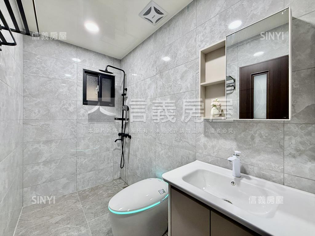 美裝潢美４房正樓透天房屋室內格局與周邊環境