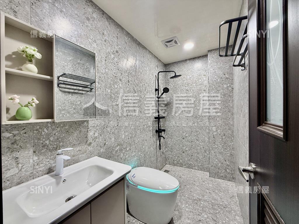 美裝潢美４房正樓透天房屋室內格局與周邊環境