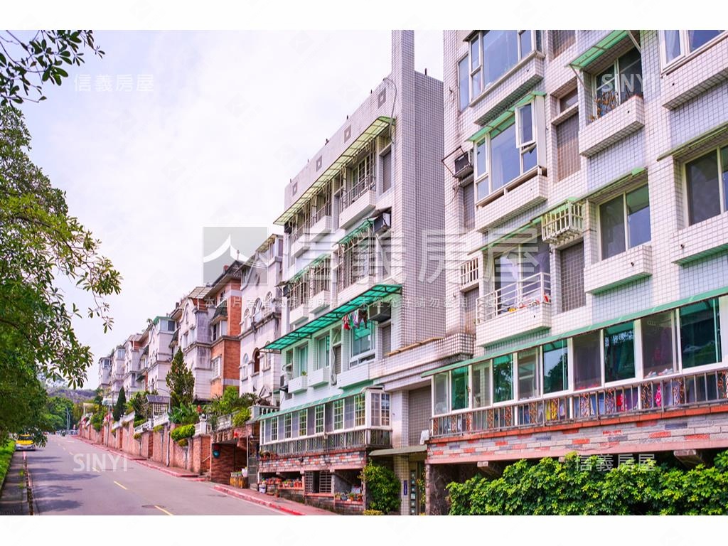 伯爵博市精裝美屋房屋室內格局與周邊環境