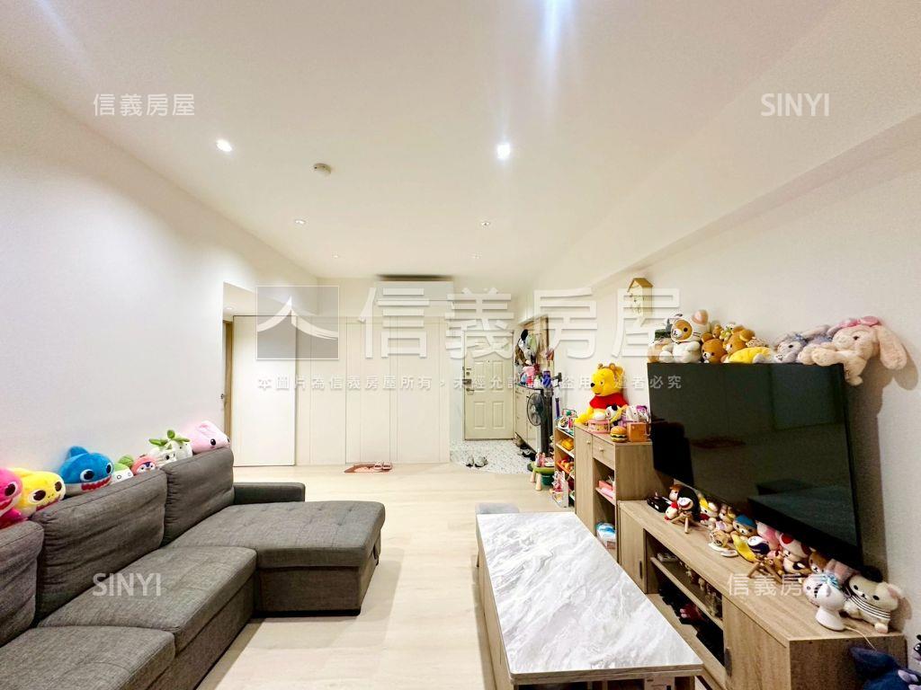 愛迪生精緻兩房車位房屋室內格局與周邊環境