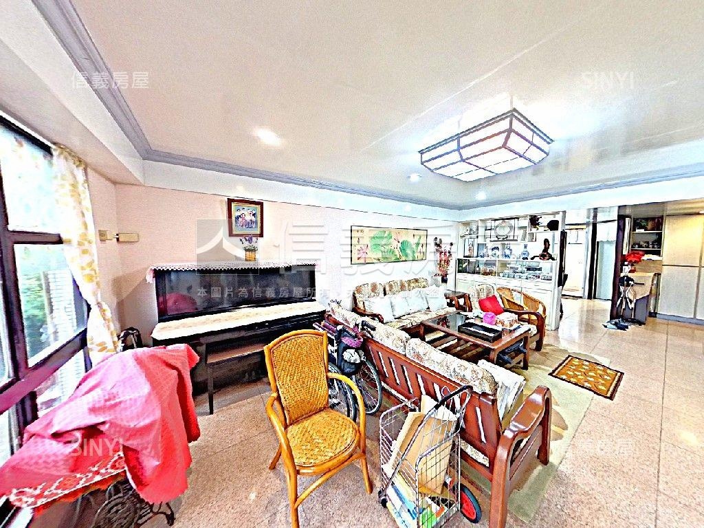 鳥語花香樹海捷運電梯三房房屋室內格局與周邊環境