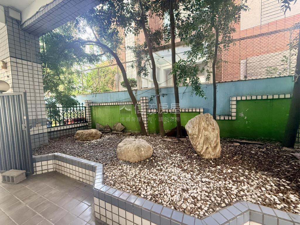 專任近中興大學優質三套房房屋室內格局與周邊環境