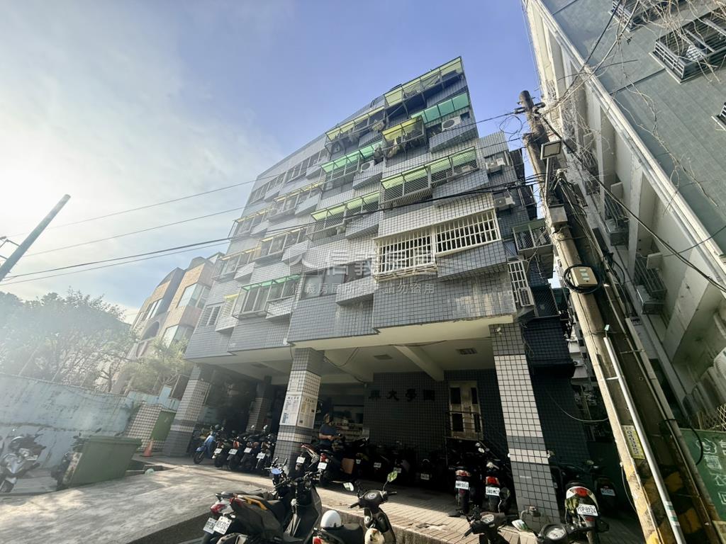 專任近中興大學優質三套房房屋室內格局與周邊環境
