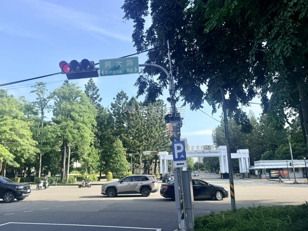 專任近中興大學優質三套房房屋室內格局與周邊環境