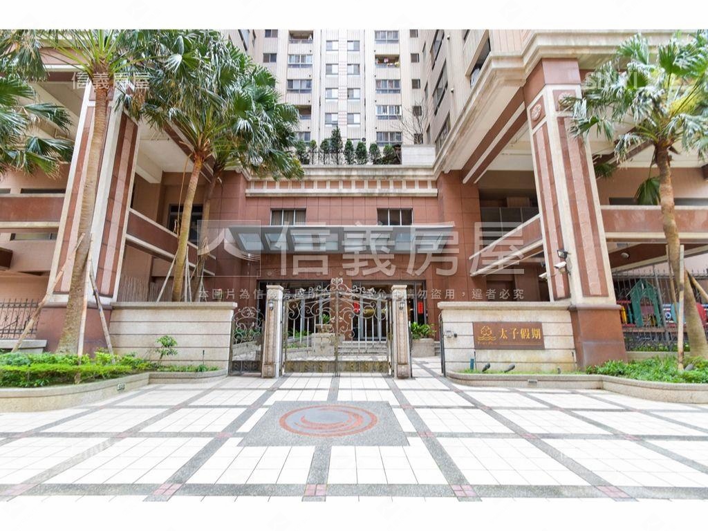 近重劃區假期套房車位房屋室內格局與周邊環境