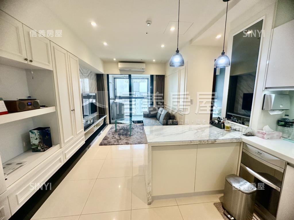 中科太子Ｗ輕屋齡二房平車房屋室內格局與周邊環境