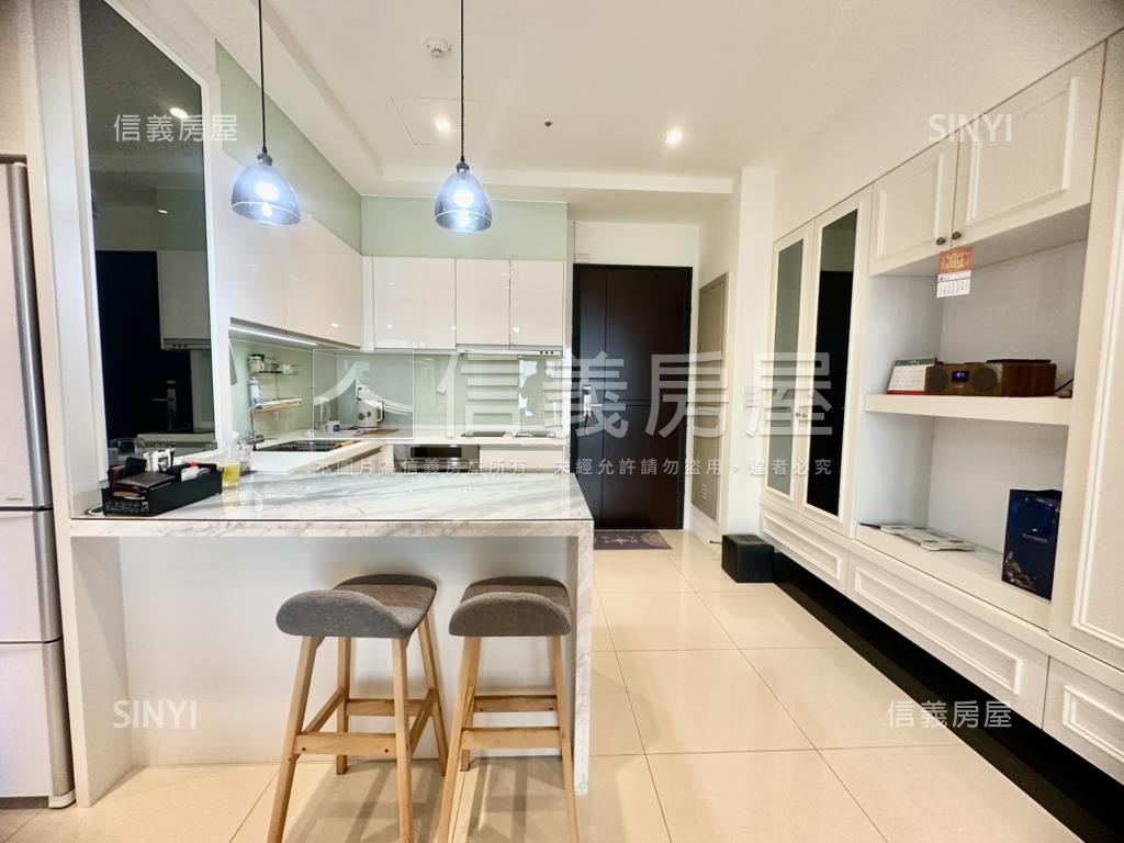 中科太子Ｗ輕屋齡二房平車房屋室內格局與周邊環境