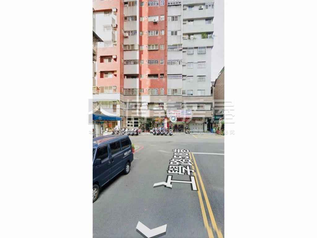 近中興大學大面寬金店面房屋室內格局與周邊環境