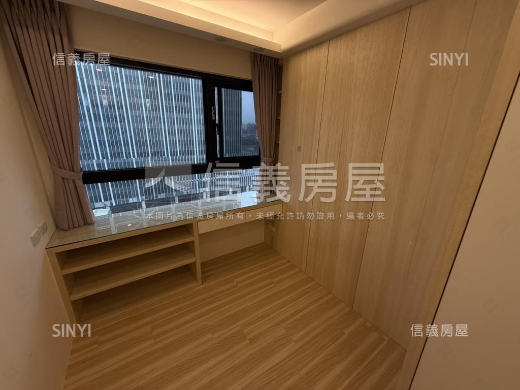 寶石高樓３房平面車位房屋室內格局與周邊環境