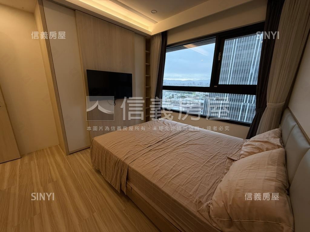 寶石高樓３房平面車位房屋室內格局與周邊環境