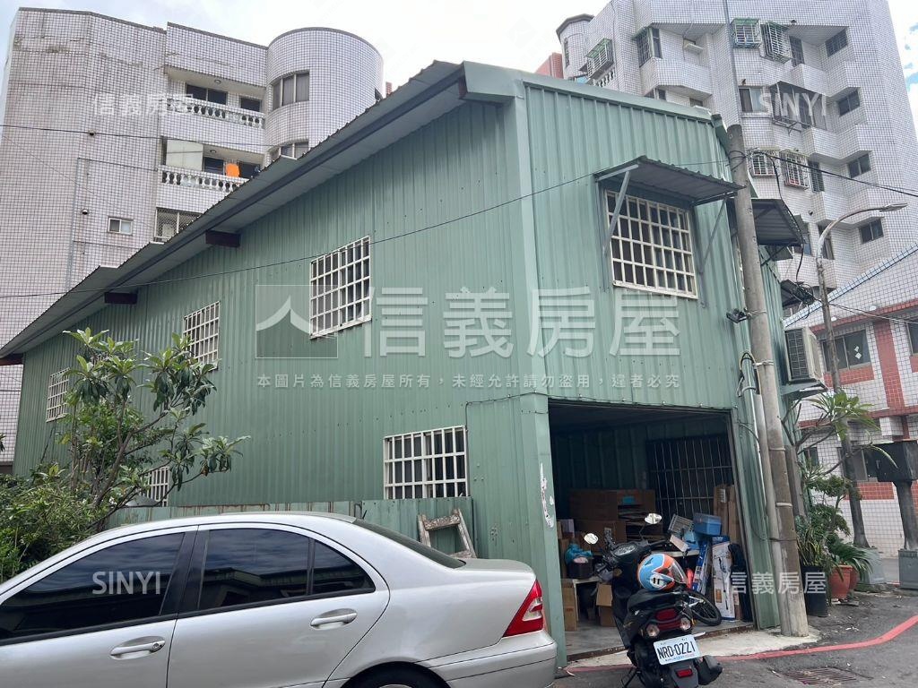 水湳三面臨路低總價角地房屋室內格局與周邊環境