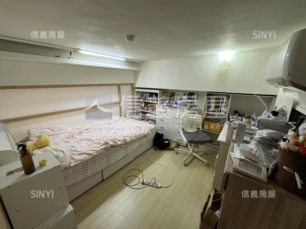 生活機能宅雙平面車位房屋室內格局與周邊環境