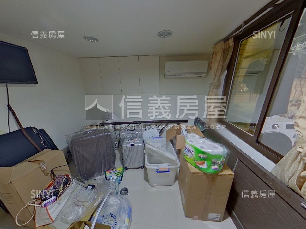 生活機能宅雙平面車位房屋室內格局與周邊環境