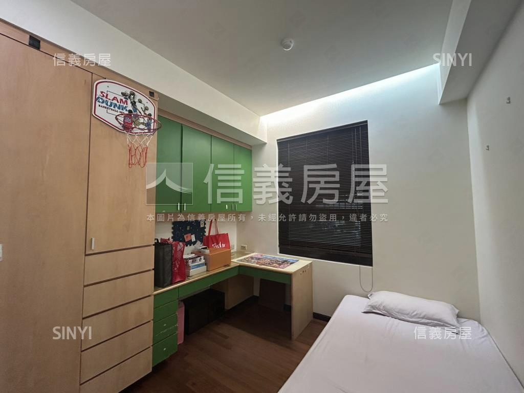冠德天相稀有釋出房屋室內格局與周邊環境