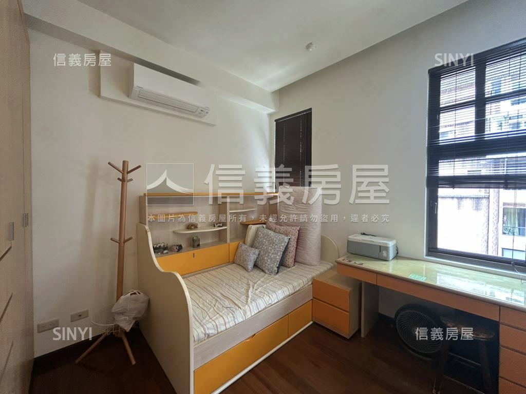 冠德天相稀有釋出房屋室內格局與周邊環境