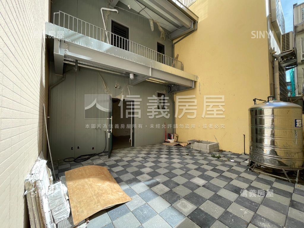 近高鐵臨路鑽石店面房屋室內格局與周邊環境