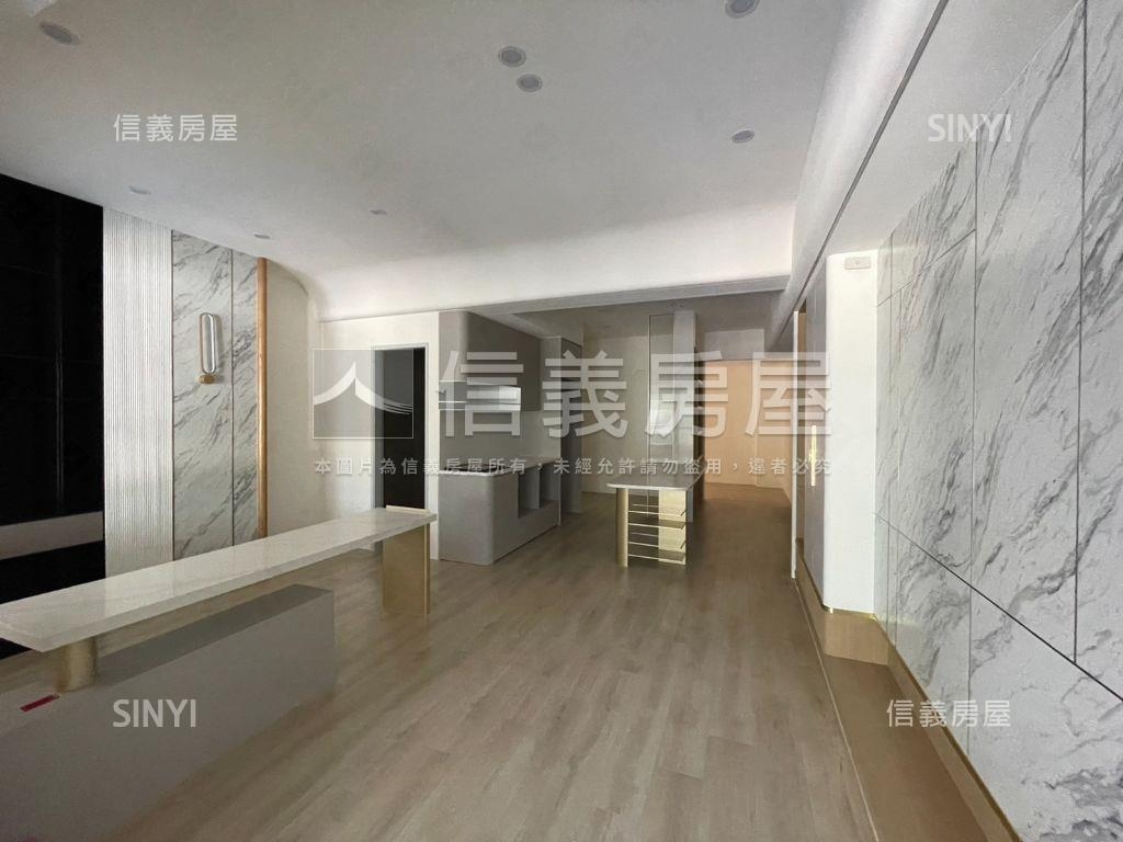 近高鐵臨路鑽石店面房屋室內格局與周邊環境