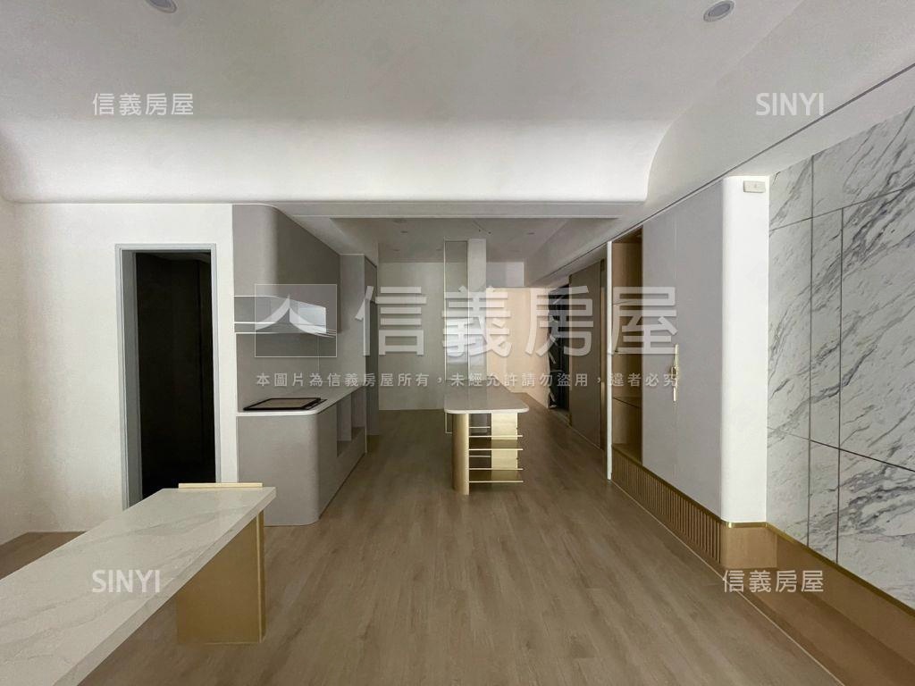 近高鐵臨路鑽石店面房屋室內格局與周邊環境