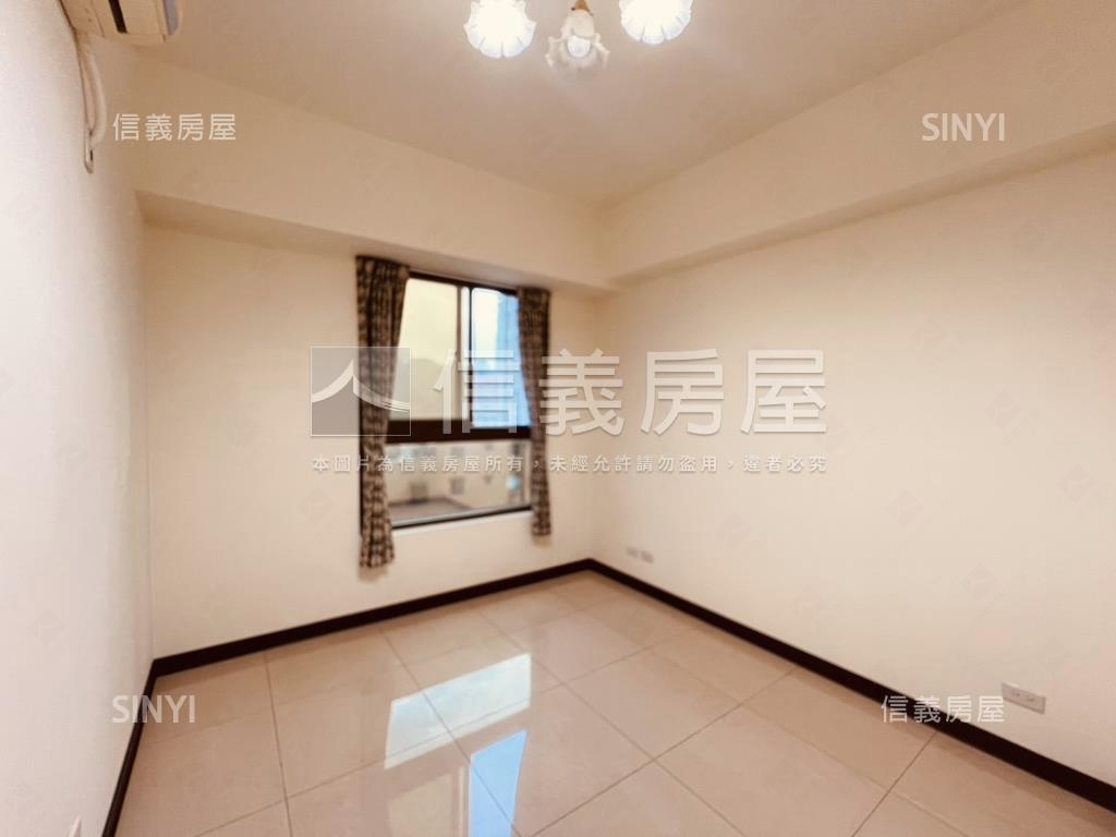 景安站清幽邊間電梯２房房屋室內格局與周邊環境