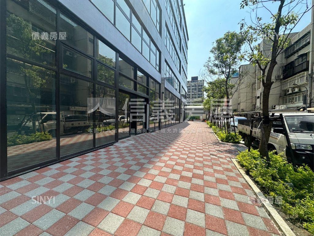 捷運南京光北七樓辦公房屋室內格局與周邊環境