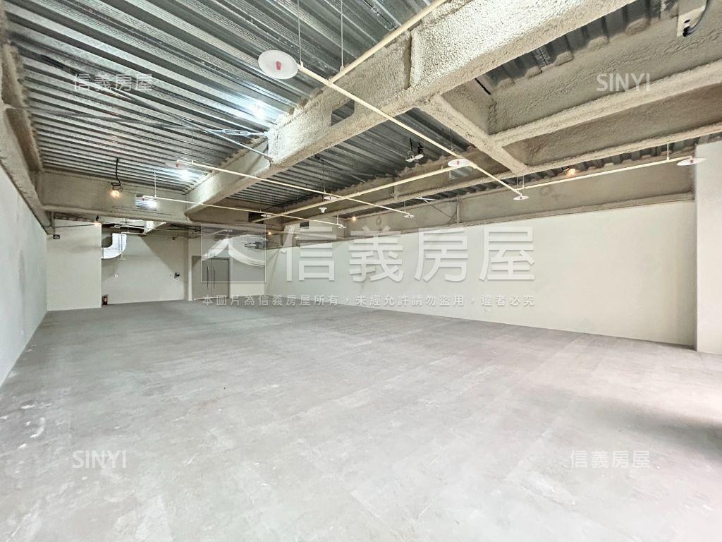 遠雄Ｕｔｏｗｎ－整層辦公房屋室內格局與周邊環境
