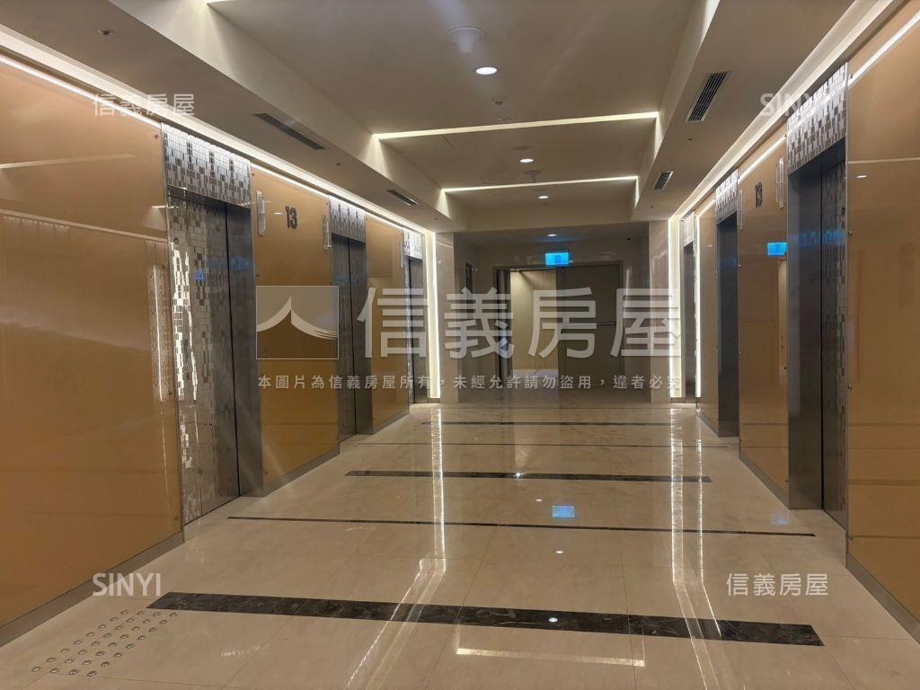 遠雄Ｕｔｏｗｎ－整層辦公房屋室內格局與周邊環境