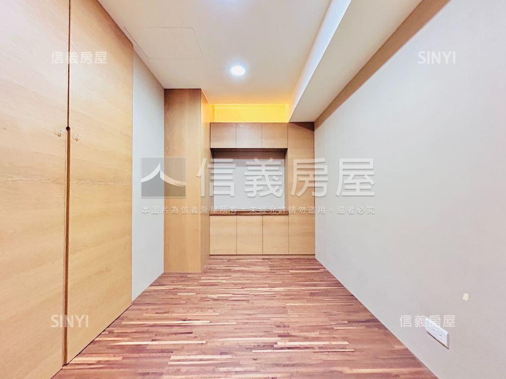 近藝文特區美三房房屋室內格局與周邊環境