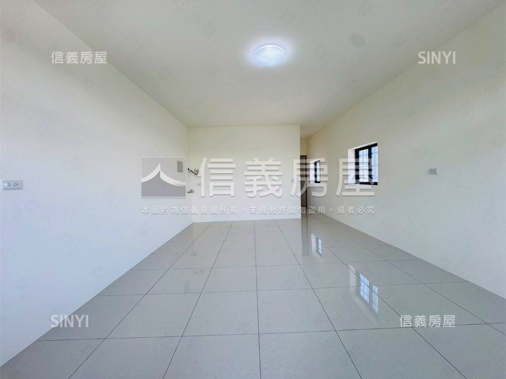 地坪約６２坪面寬透天房屋室內格局與周邊環境