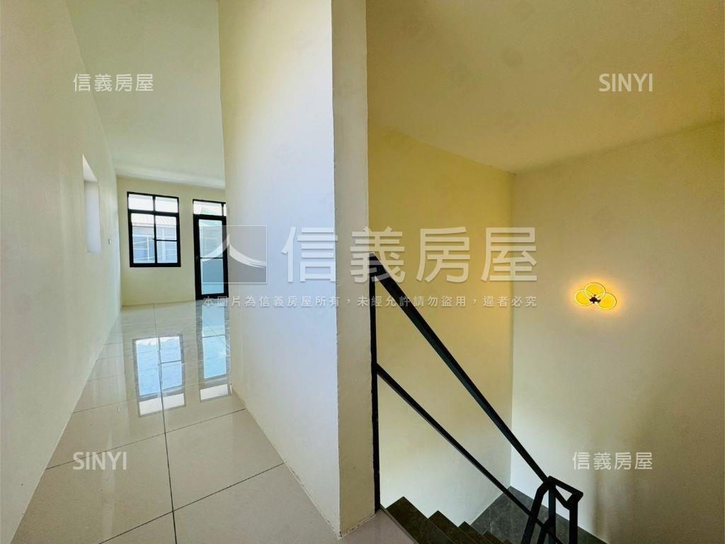 地坪約６２坪面寬透天房屋室內格局與周邊環境