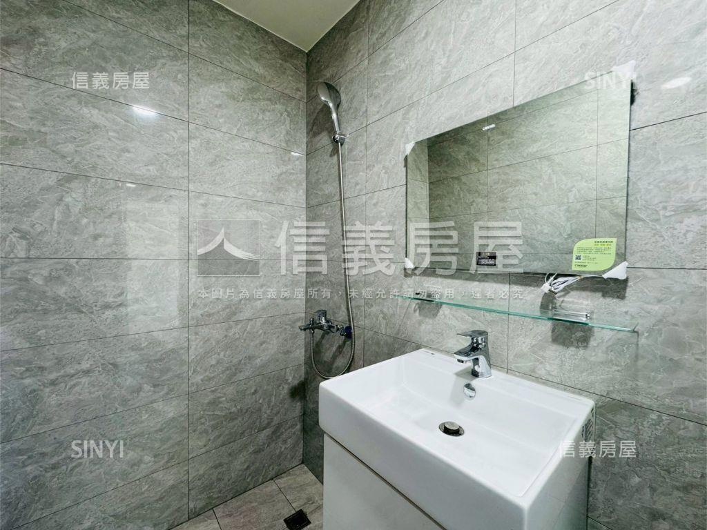 地坪約６２坪面寬透天房屋室內格局與周邊環境