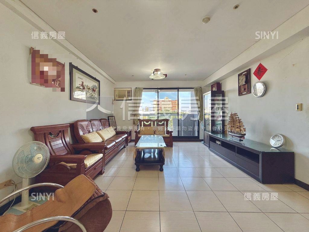 中央公園旁震後面公園３房房屋室內格局與周邊環境