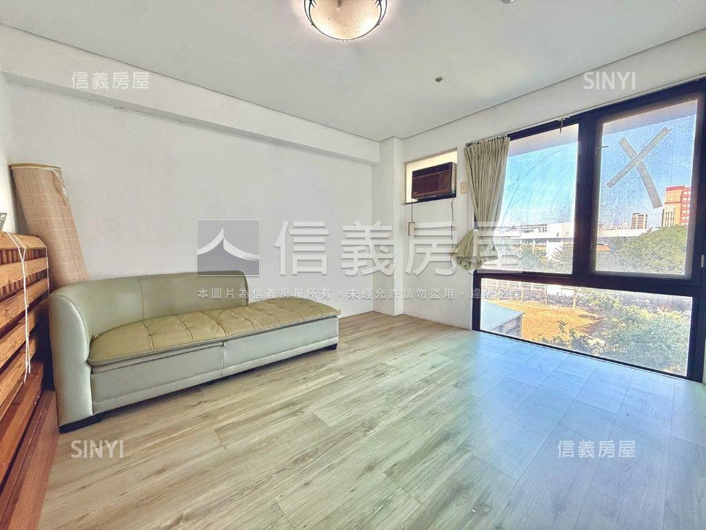 中央公園旁震後面公園３房房屋室內格局與周邊環境