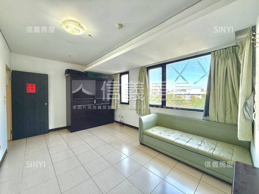 中央公園旁震後面公園３房房屋室內格局與周邊環境